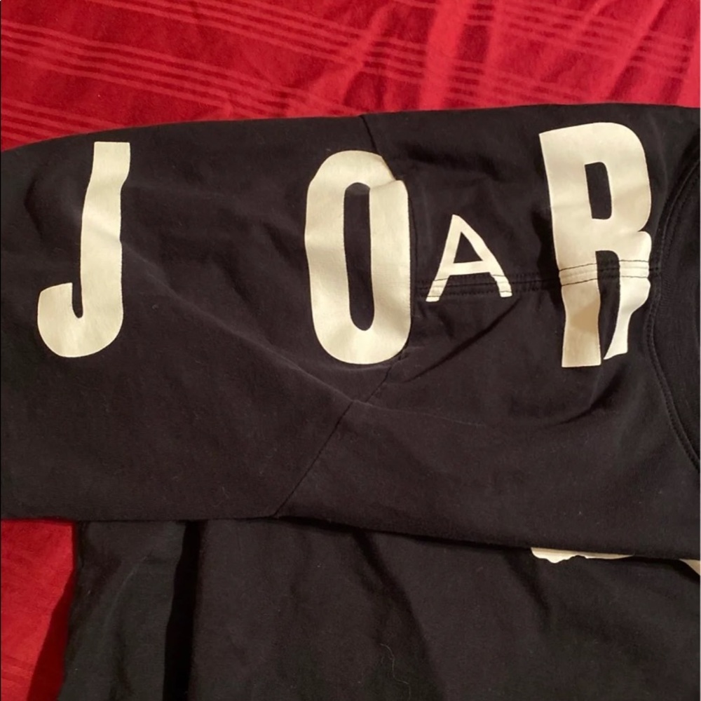 Jordan Tee - Picture 6 of 8